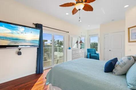 110 6th Street S Bradenton Beach FL 34217