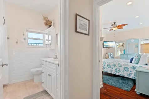 110 6th Street S Bradenton Beach FL 34217