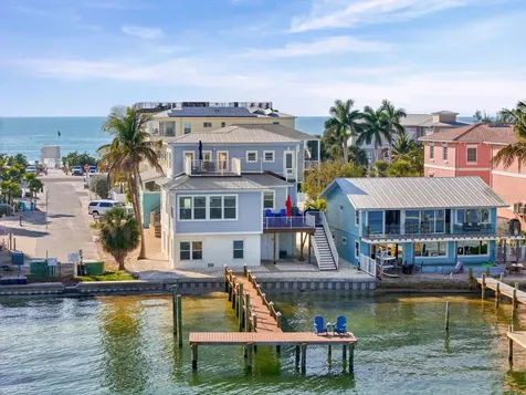 110 6th Street S Bradenton Beach FL 34217