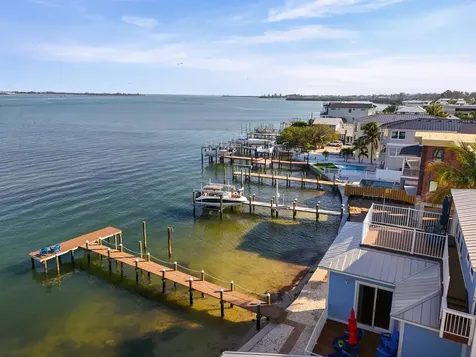 110 6th Street S Bradenton Beach FL 34217