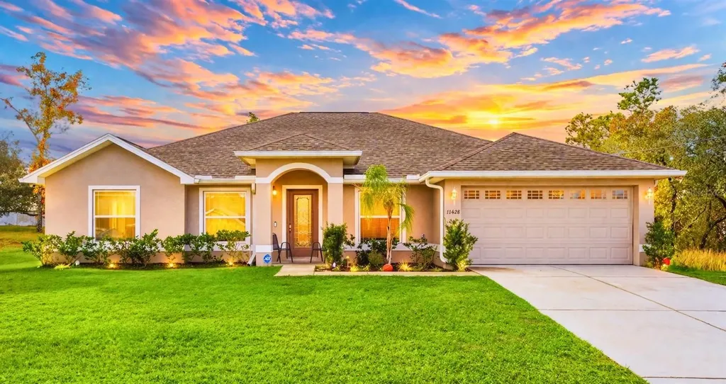 11428 Pelican Avenue Weeki Wachee FL 34614