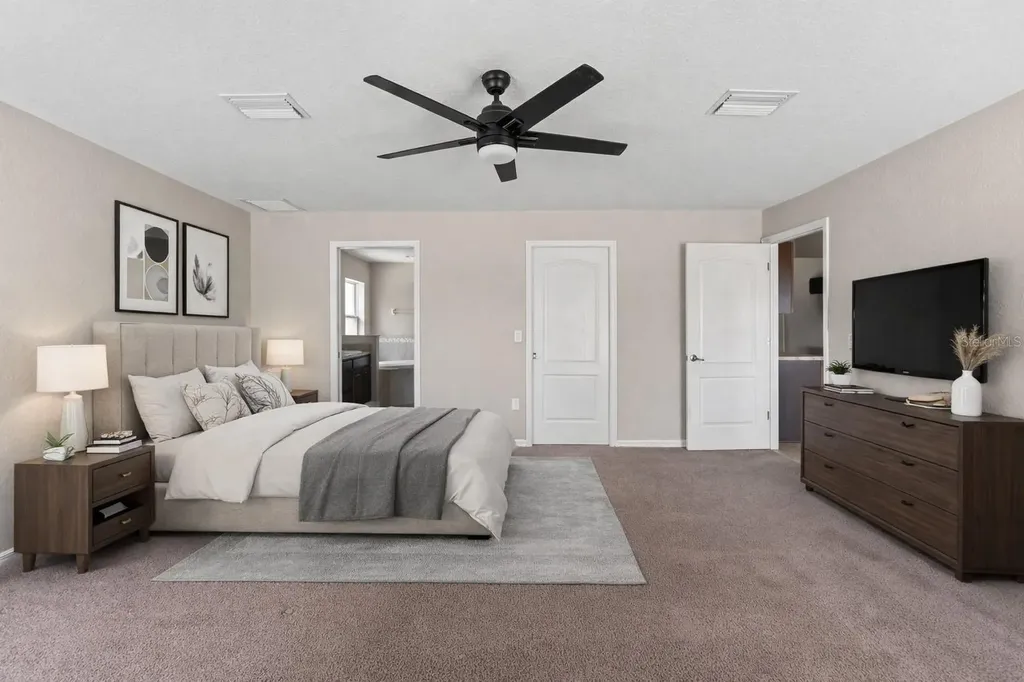 11428 Pelican Avenue Weeki Wachee FL 34614