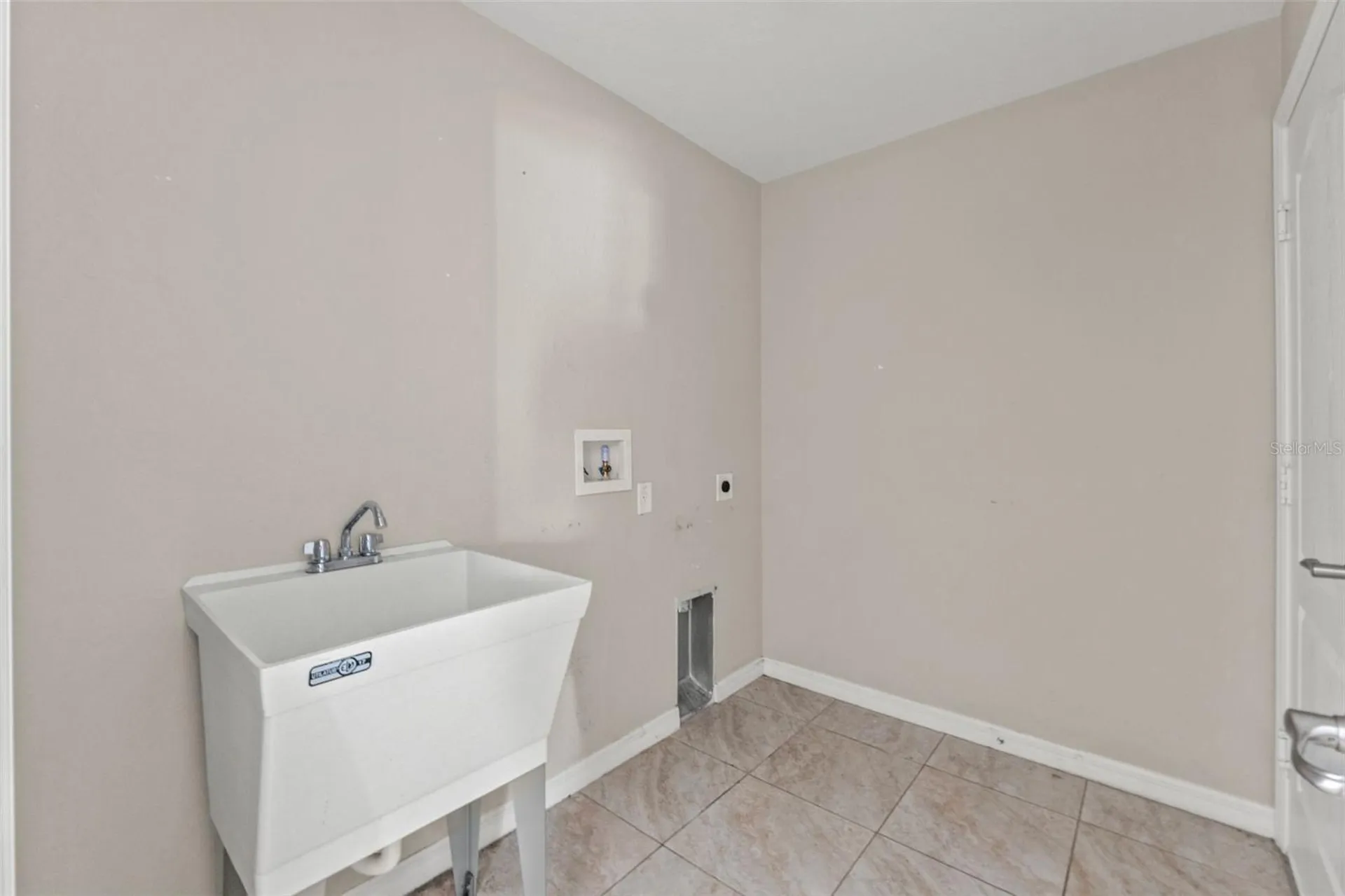 11428 Pelican Avenue Weeki Wachee FL 34614