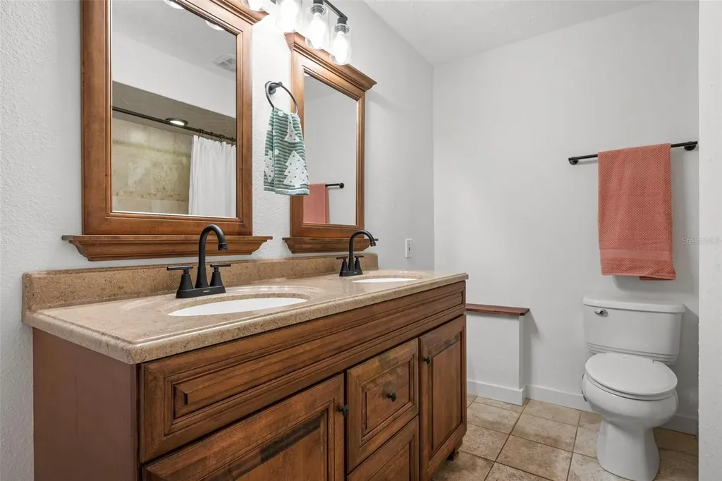 4228 Francis Bacon Lane Sarasota FL 34241