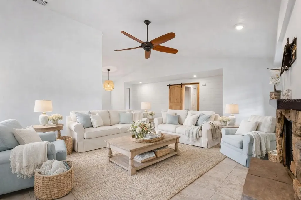 4228 Francis Bacon Lane Sarasota FL 34241