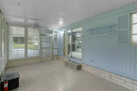 354 Ivanhoe Circle Lady Lake FL 32159