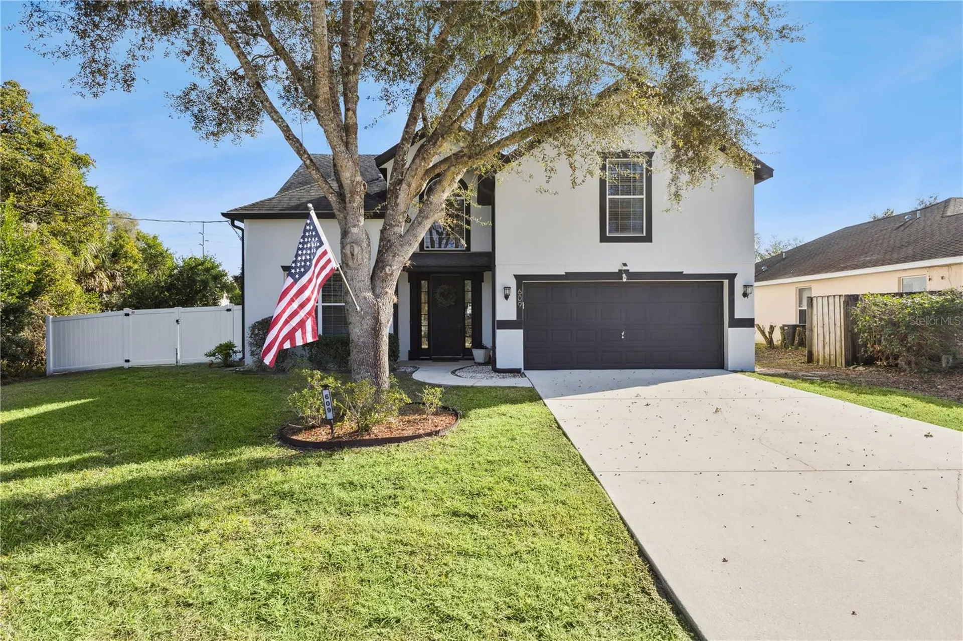 609 Rhodes Drive Deland FL 32720