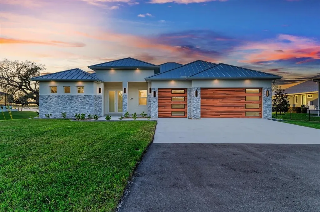 6100 Riverside Drive Punta Gorda FL 33982