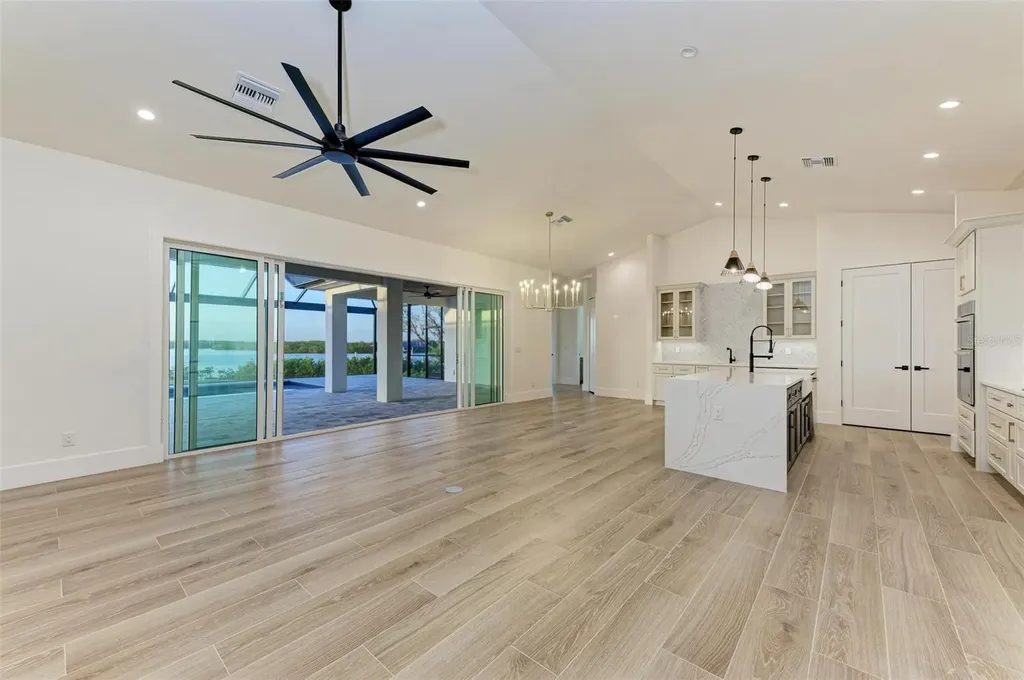 6100 Riverside Drive Punta Gorda FL 33982