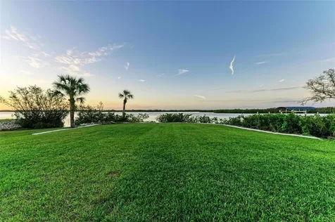 6100 Riverside Drive Punta Gorda FL 33982