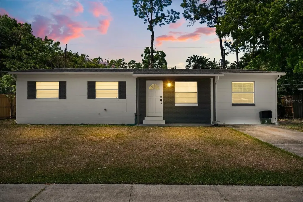 333 Clemson Drive Altamonte Springs FL 32714