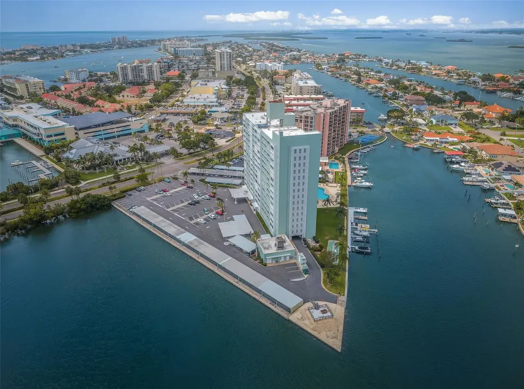 31 Island Way Clearwater Beach FL 33767