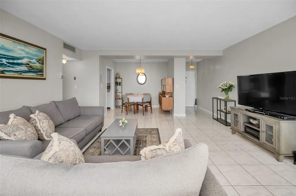 31 Island Way Clearwater Beach FL 33767