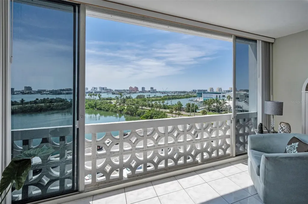 31 Island Way Clearwater Beach FL 33767