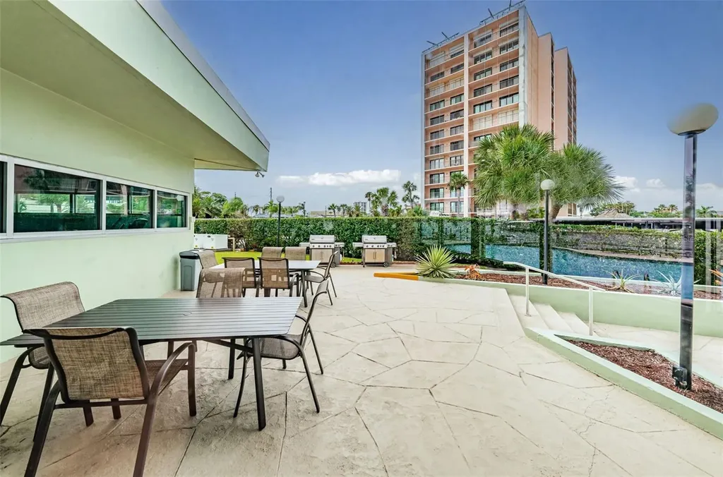 31 Island Way Clearwater Beach FL 33767
