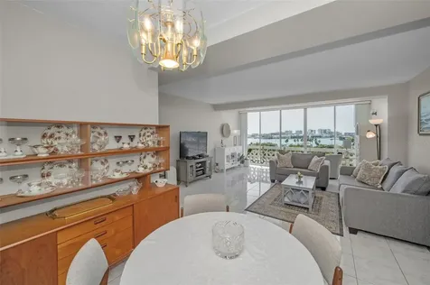 31 Island Way Clearwater Beach FL 33767
