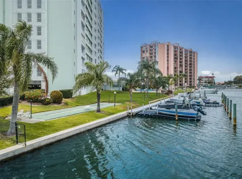 31 Island Way Clearwater Beach FL 33767