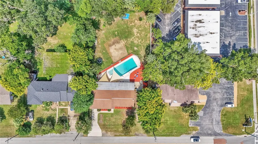 2433 NE 2nd Street Ocala FL 34470