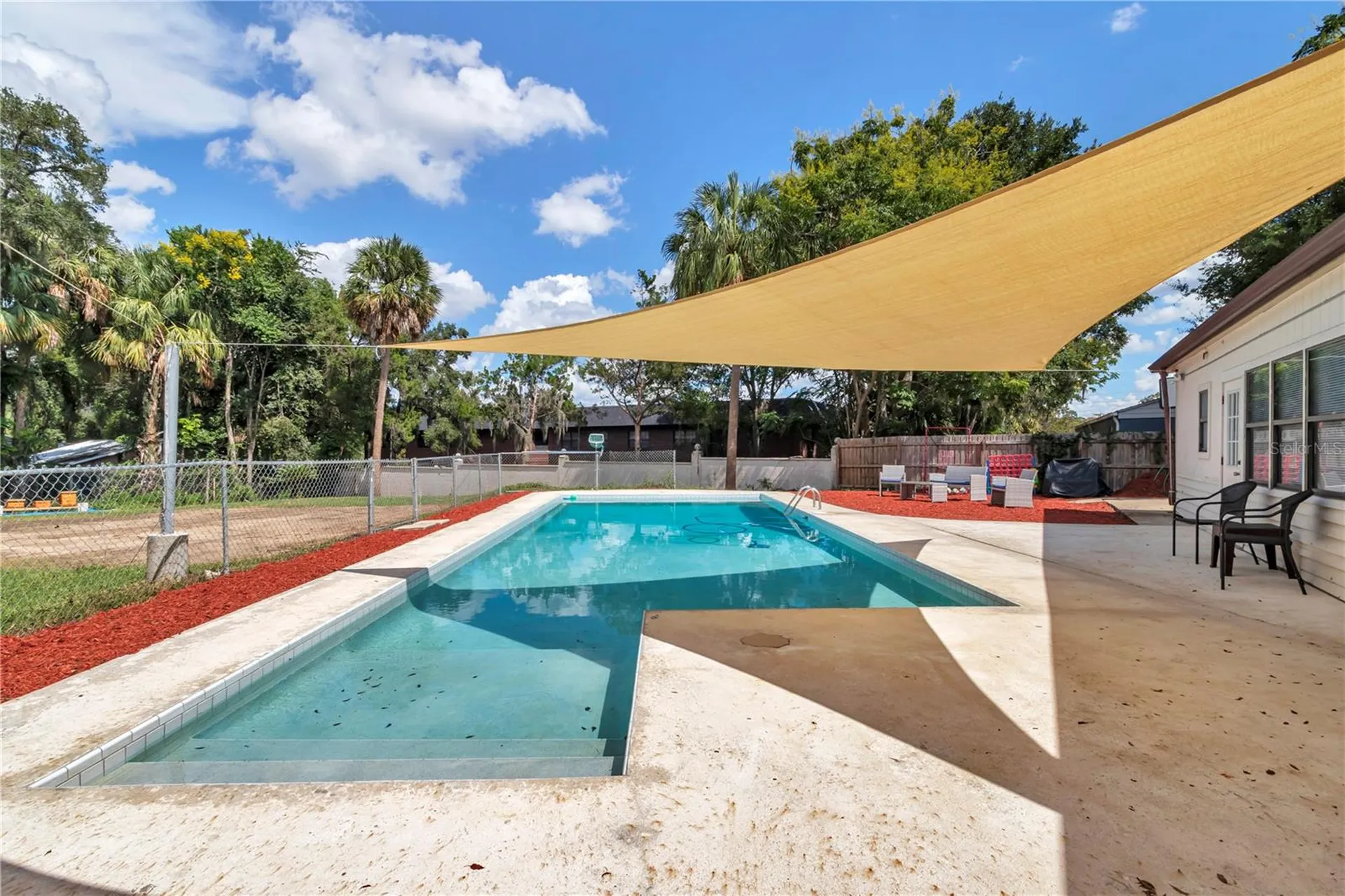2433 NE 2nd Street Ocala FL 34470