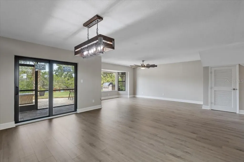 11310 W Bayshore Drive Crystal River FL 34429