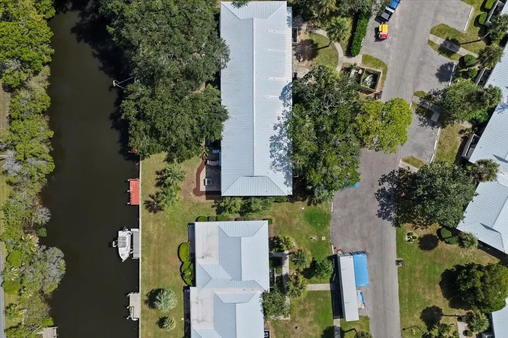 11310 W Bayshore Drive Crystal River FL 34429