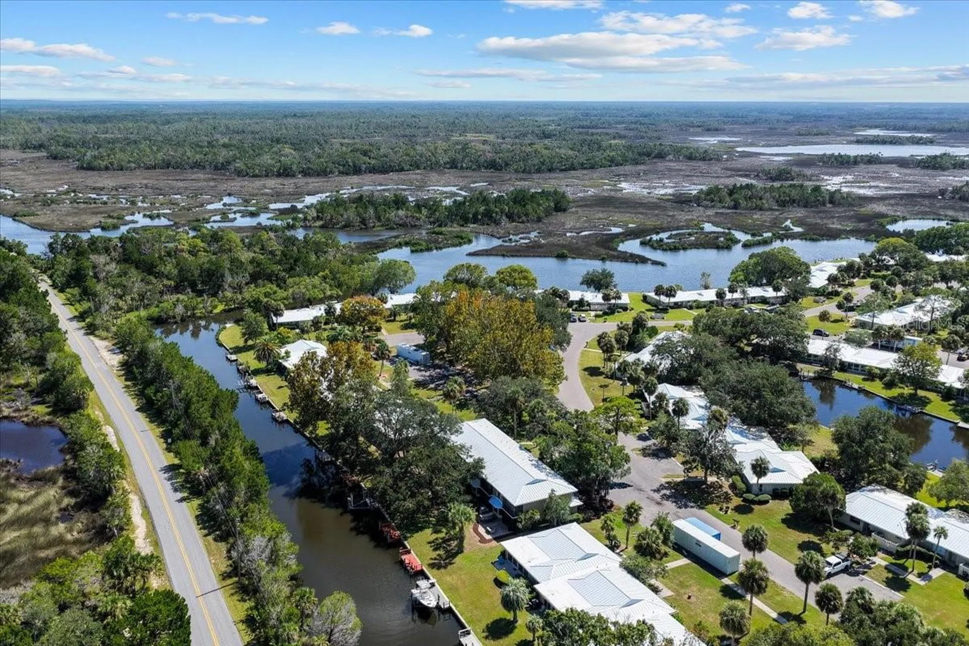 11310 W Bayshore Drive Crystal River FL 34429