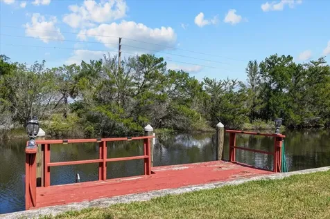 11310 W Bayshore Drive Crystal River FL 34429