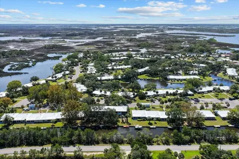 11310 W Bayshore Drive Crystal River FL 34429