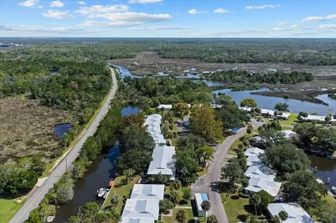 11310 W Bayshore Drive Crystal River FL 34429