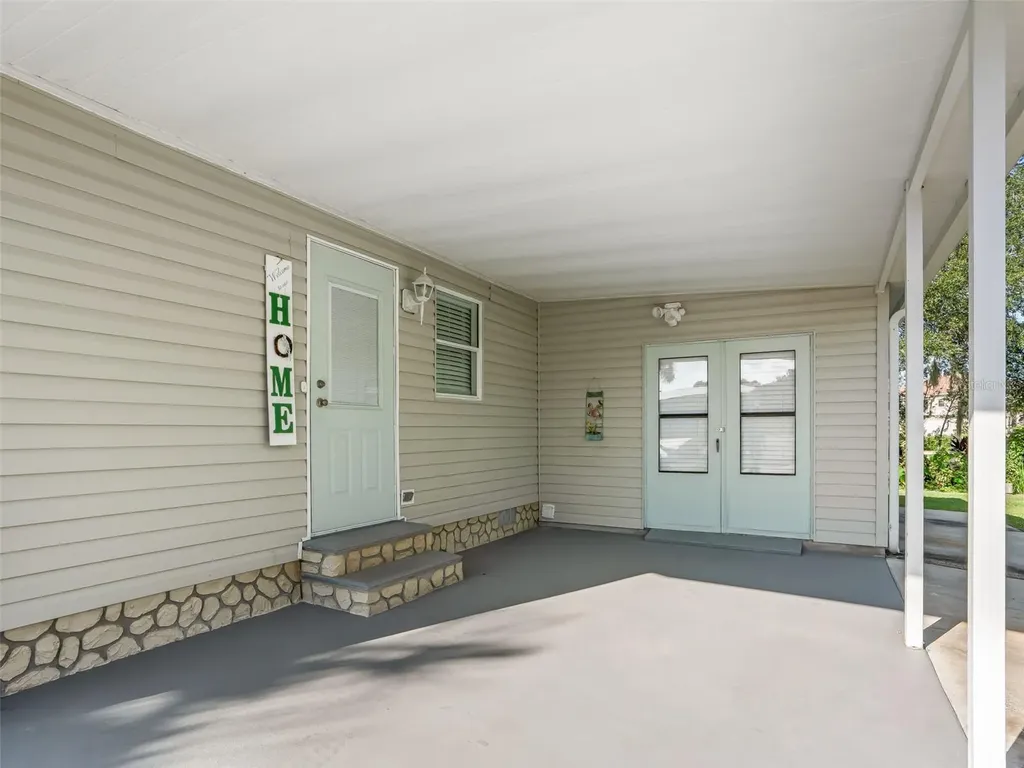 1619 W Schwartz Boulevard The Villages FL 32159