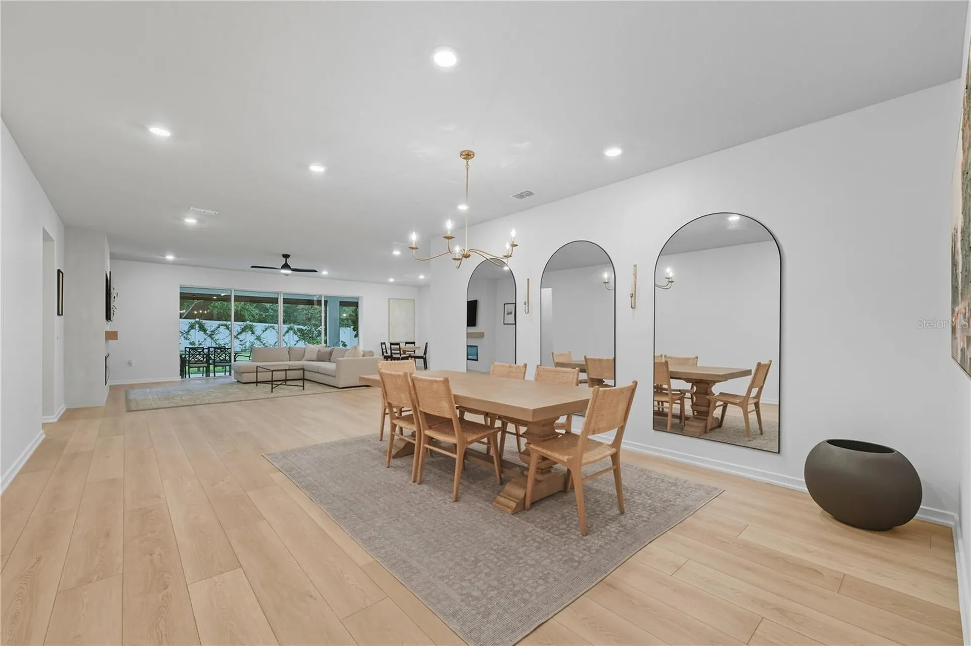 4175 Meandering Bay Drive Apopka FL 32712