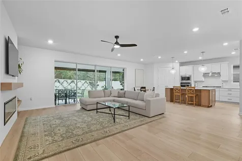 4175 Meandering Bay Drive Apopka FL 32712
