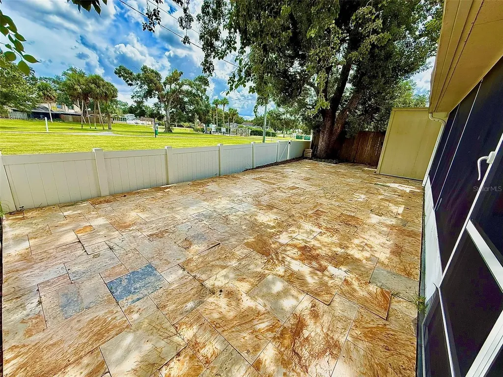 10309 Parkcrest Drive Tampa FL 33624