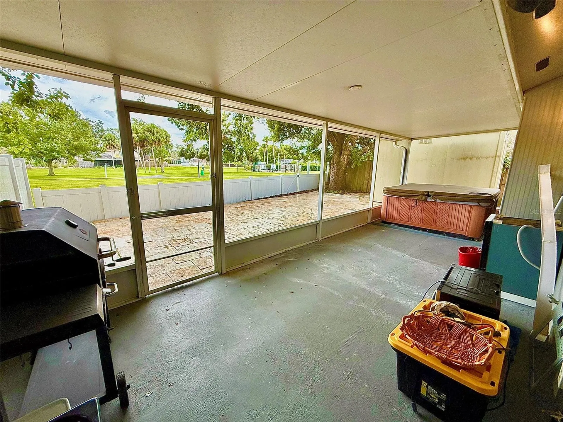 10309 Parkcrest Drive Tampa FL 33624