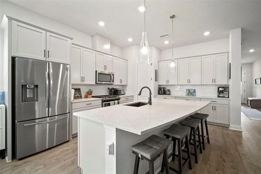 5923 Silver Sun Drive Apollo Beach FL 33572