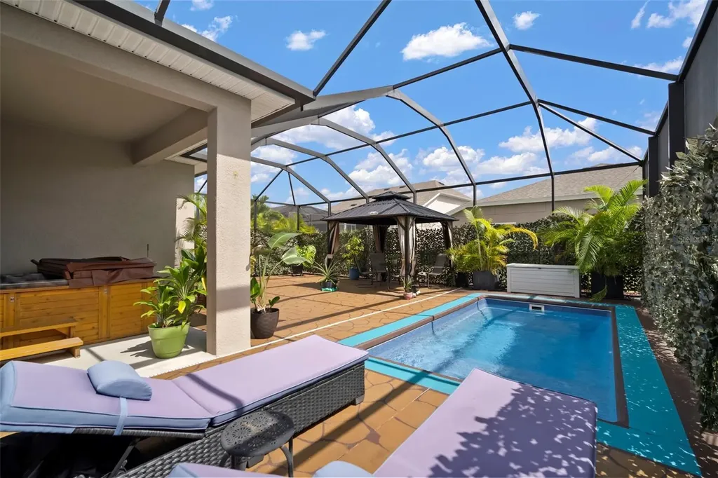 5923 Silver Sun Drive Apollo Beach FL 33572