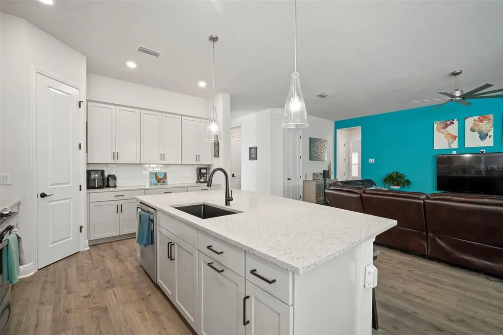 5923 Silver Sun Drive Apollo Beach FL 33572