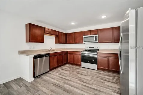816 Cardinal Way Kissimmee FL 34759