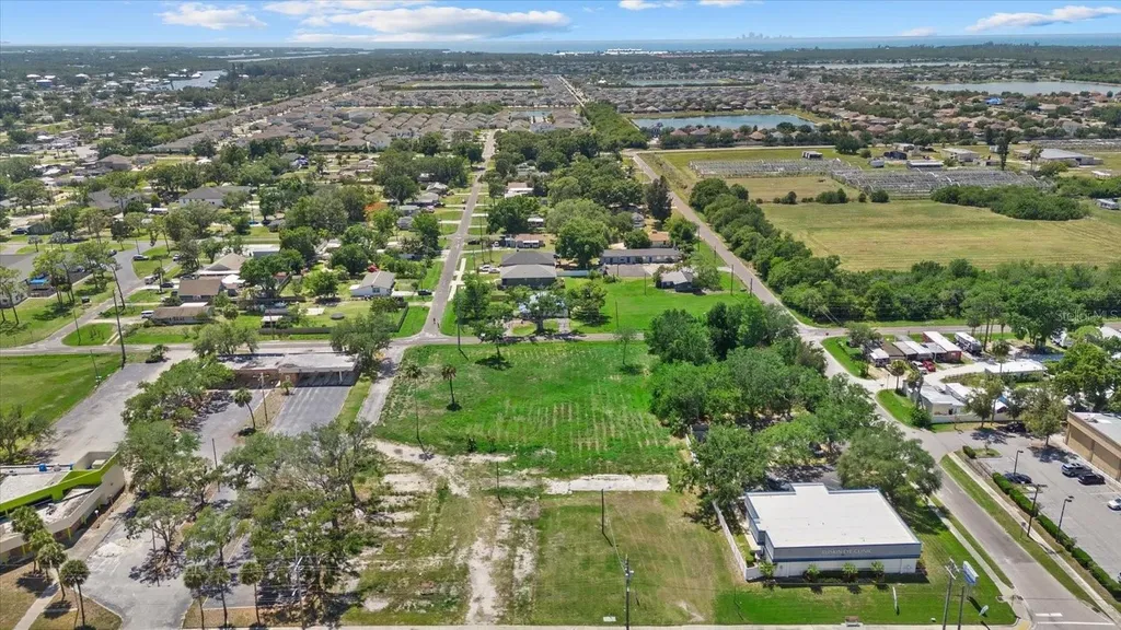 610 N Us Highway 41 Ruskin FL 33570