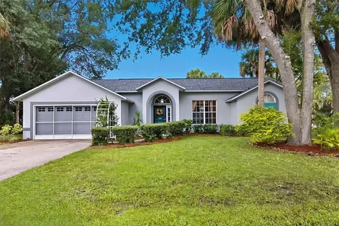 2 Princess Luise Lane Palm Coast FL 32164