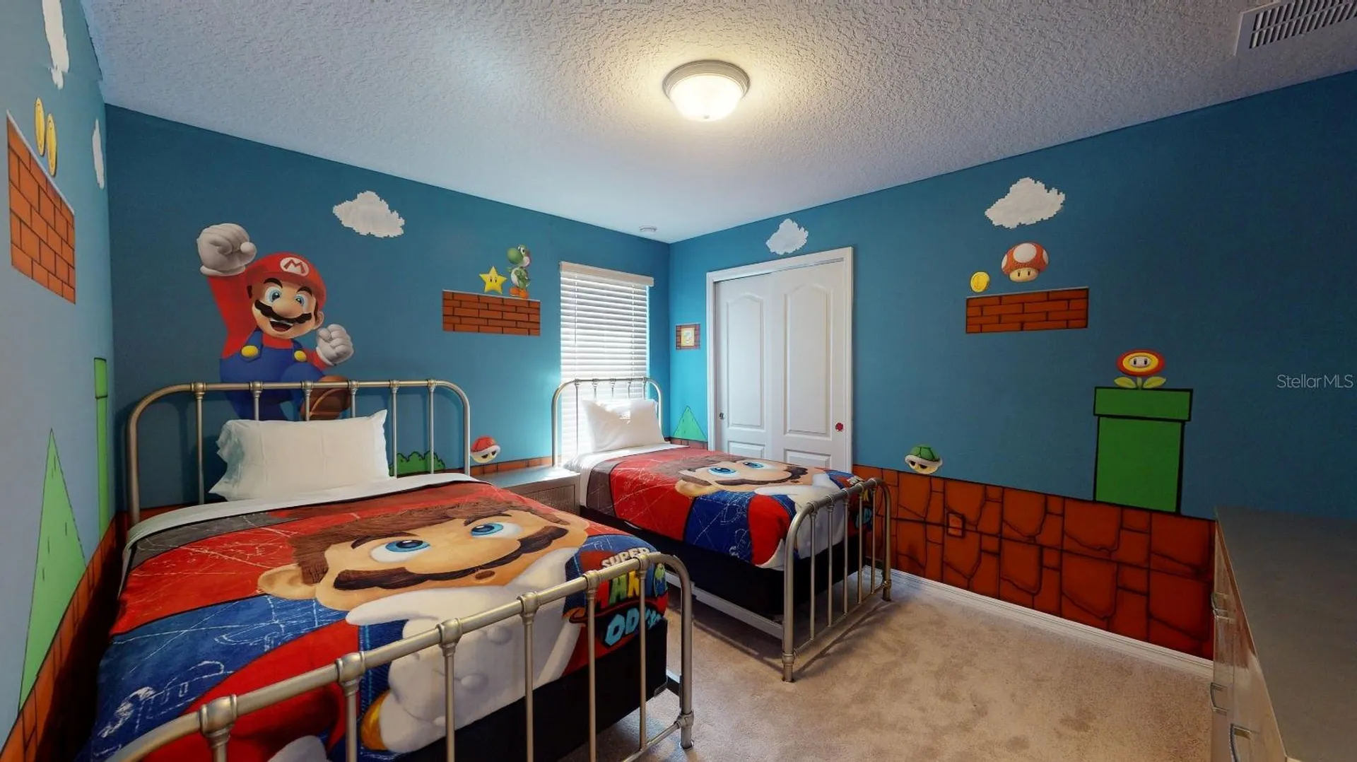 2438 Tanger Drive Kissimmee FL 34747
