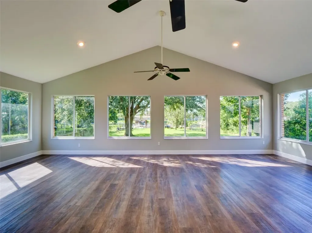 237 Robin Road Altamonte Springs FL 32701