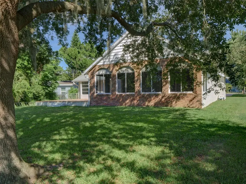 237 Robin Road Altamonte Springs FL 32701