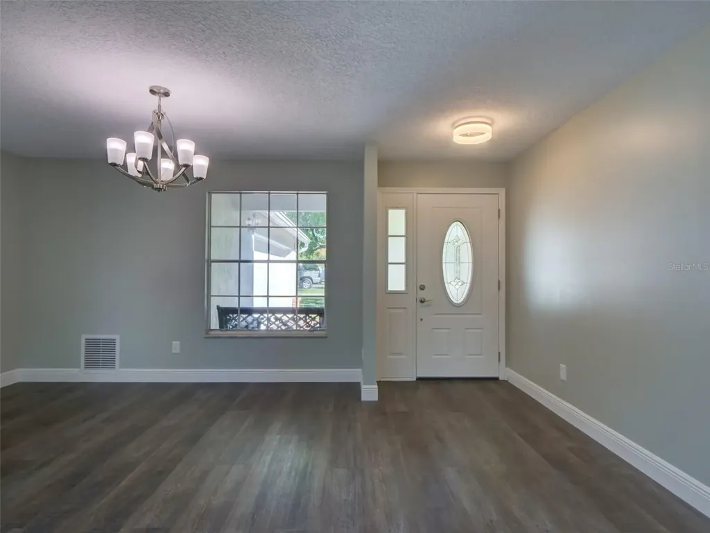 237 Robin Road Altamonte Springs FL 32701