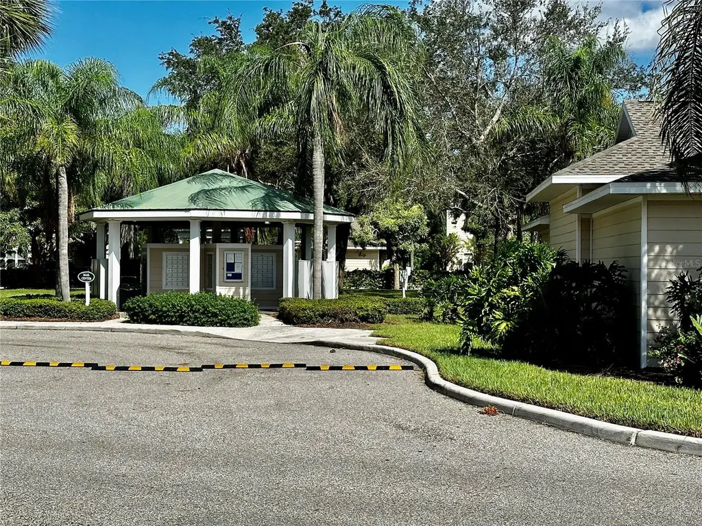 4802 51st Street W Bradenton FL 34210