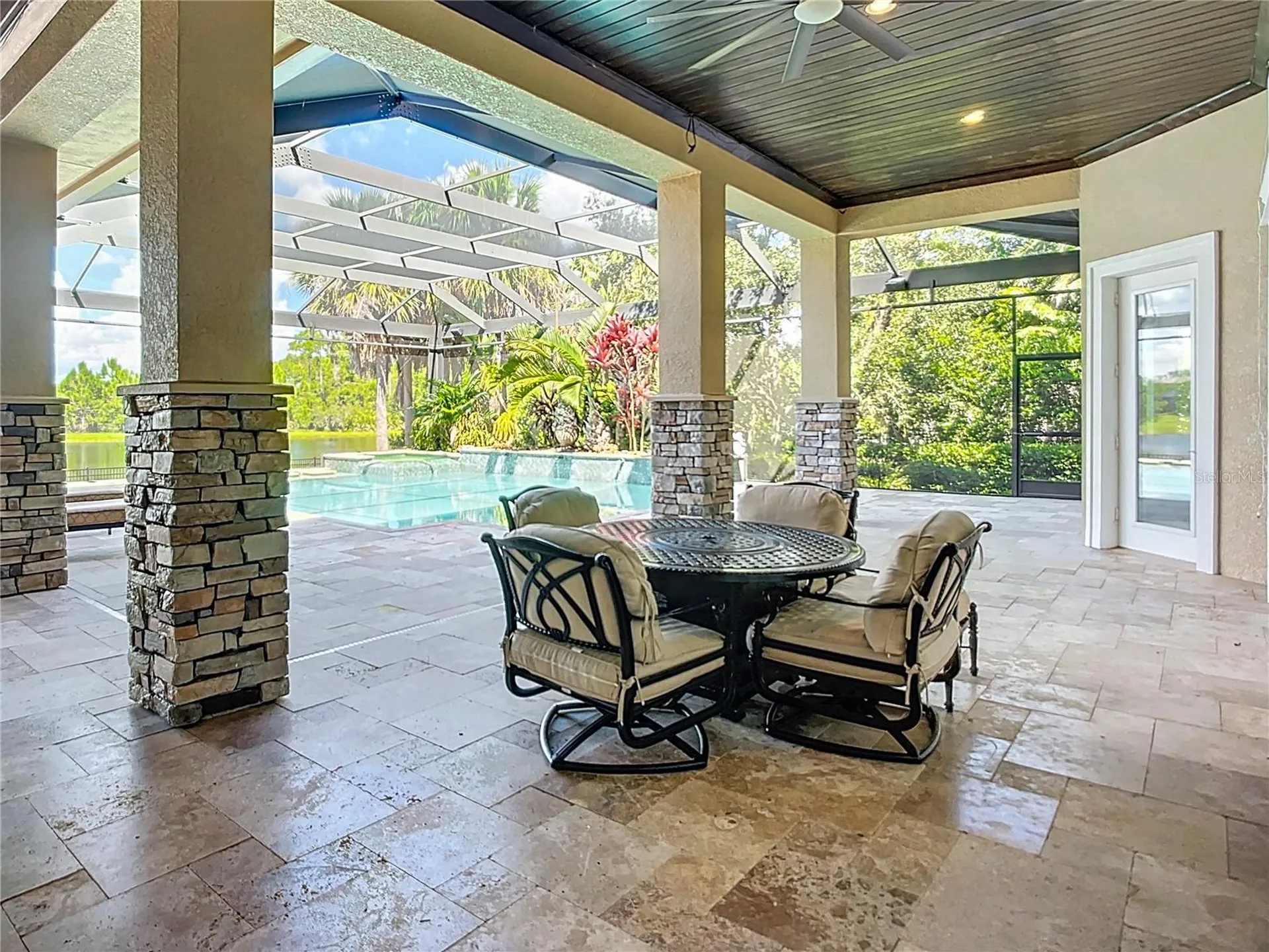 19425 Ganton Avenue Bradenton FL 34202