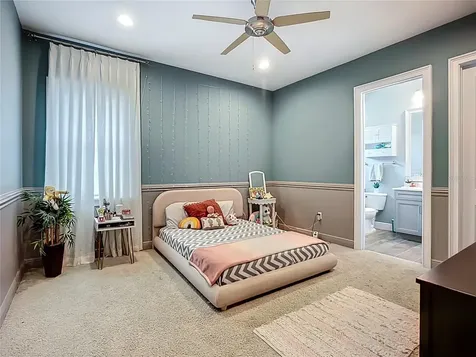 19425 Ganton Avenue Bradenton FL 34202