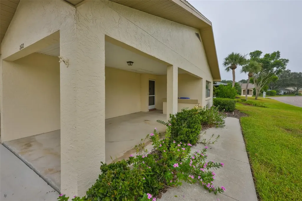 2122 Hereford Drive Sun City Center FL 33573