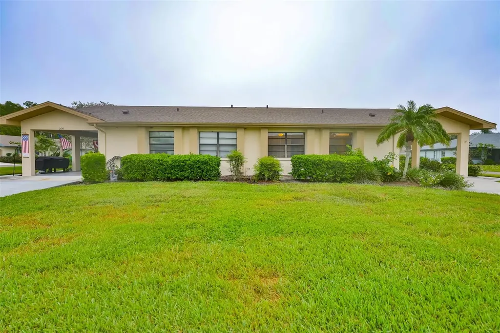 2122 Hereford Drive Sun City Center FL 33573