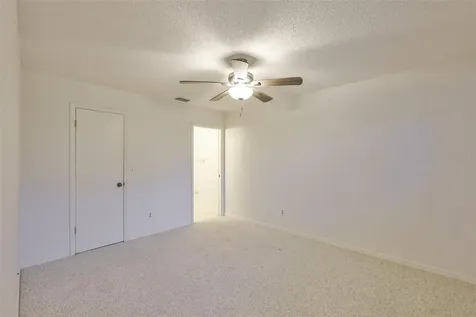 2122 Hereford Drive Sun City Center FL 33573